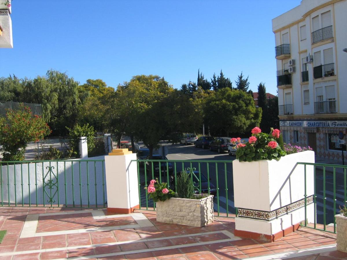 Apartamentos La Libertad Estepona Eksteriør billede