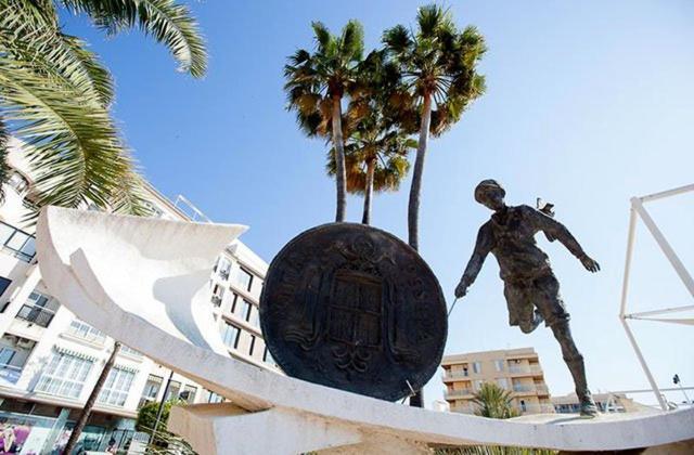 Apartamentos La Libertad Estepona Eksteriør billede